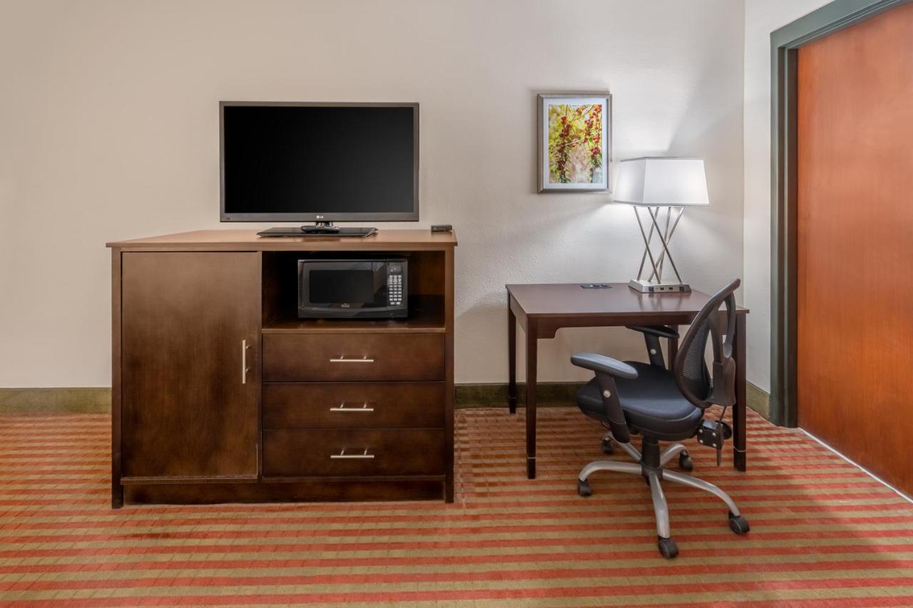 Grand And Conference Center 4*